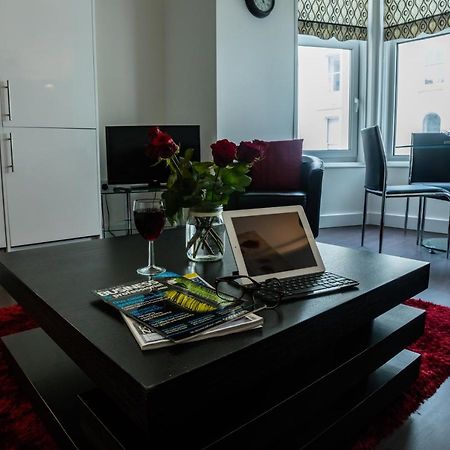 Strathmore House Apartments พลีมัธ ภายนอก รูปภาพ